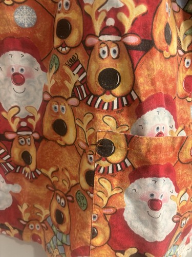 UA Scrub Woman’s Scrub Medium Top Merry Christmas Theme Santa Reindeer Kids - Picture 7 of 12