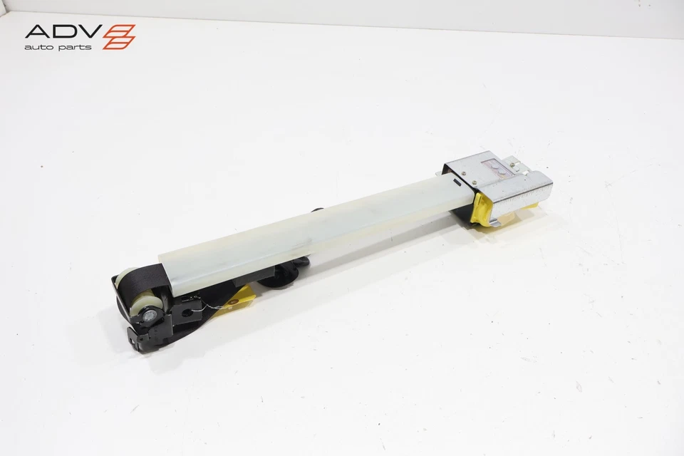 Hummer H2 2005-2007 cinturón de seguridad delantero izquierdo lado conductor retractor OEM Foto 3 de 4