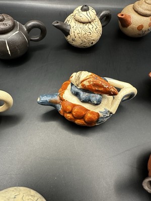 茶 minieiei Vintage Chinese Yixing Zisha Clay Mini Teapot Set 8 Mini Teapots