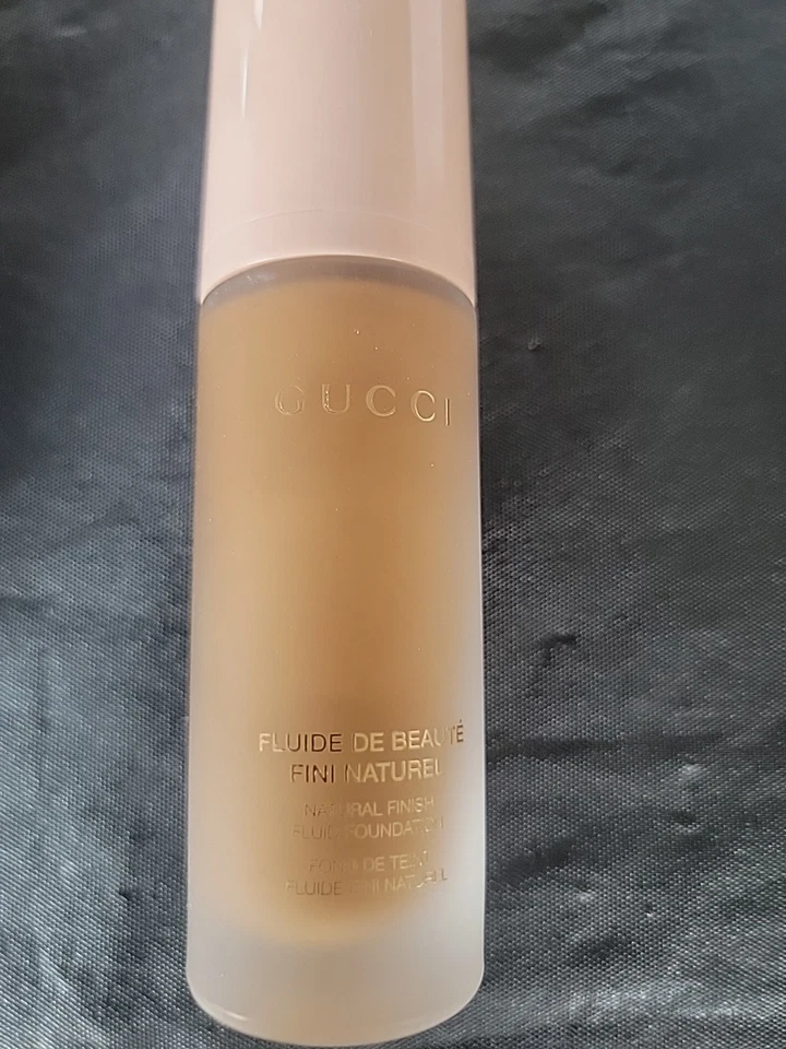 Gucci Fluide De Beaute Fini Naturel - Image 2 of 4