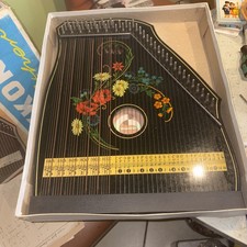 Akord Cyther Musima NRD Markneukirchen 6 akordów Instrument muzyczny