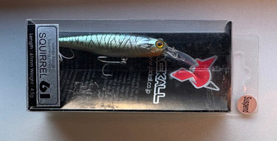 Illex Jackall Squirrel 61 SP   HL Bronze Blue Pike   Angelköder Wobbler JAPAN