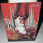 Michael Jordan 1995-96 SkyBox NBA Hoops Earth Shakers #358 Bulls NBA Card