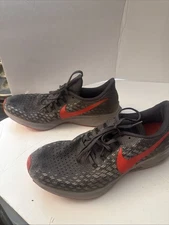 Nike Air Pegasus 35 Men's Running Shoes Used Gray and red Size 10