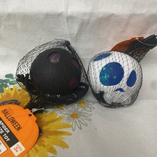 Halloween 2.5" Squishy Squeeze Stress Toys 2 pk Spider Skull Black White 3