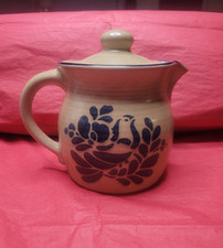 Vintage Pfaltzgraff Yorktowne Stoneware Teapot w/Lid 40 oz 550 Floral Blue Bird