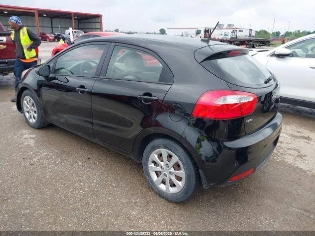 Used Fuel Tank fits: 2013 Kia Rio Grade A Foto 4 de 4