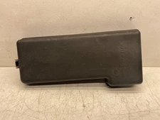 2004-2007 TOYOTA HIGHLANDER 3.3L UNDERHOOD FUSE RELAY BOX COVER LID OEM