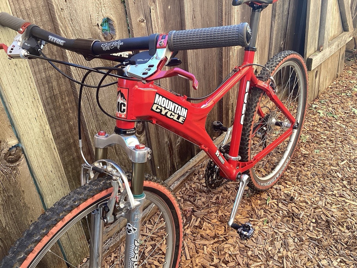 Mountain Cycle Moho Hard Tail 19” Vintage MTB Raceface Topline