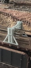 HO Scale  Ribbon Rail  Small Racks 6 Pack.