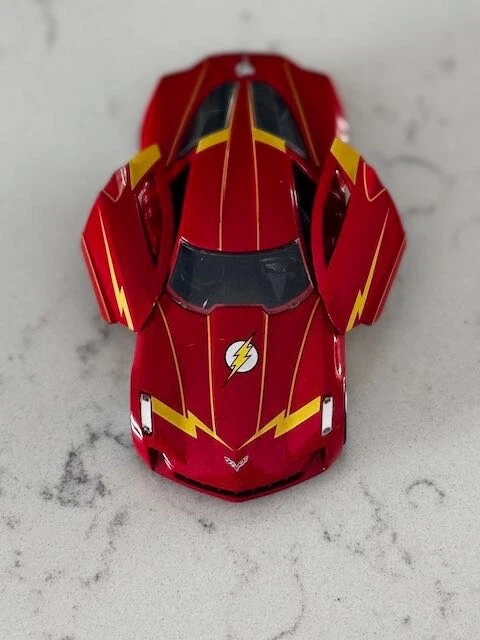 JADA "2009 CHEVY CORVETTE STINGRAY CONCEPT" DC The Flash 1/32 DIE-CAST. - Image 4 of 4