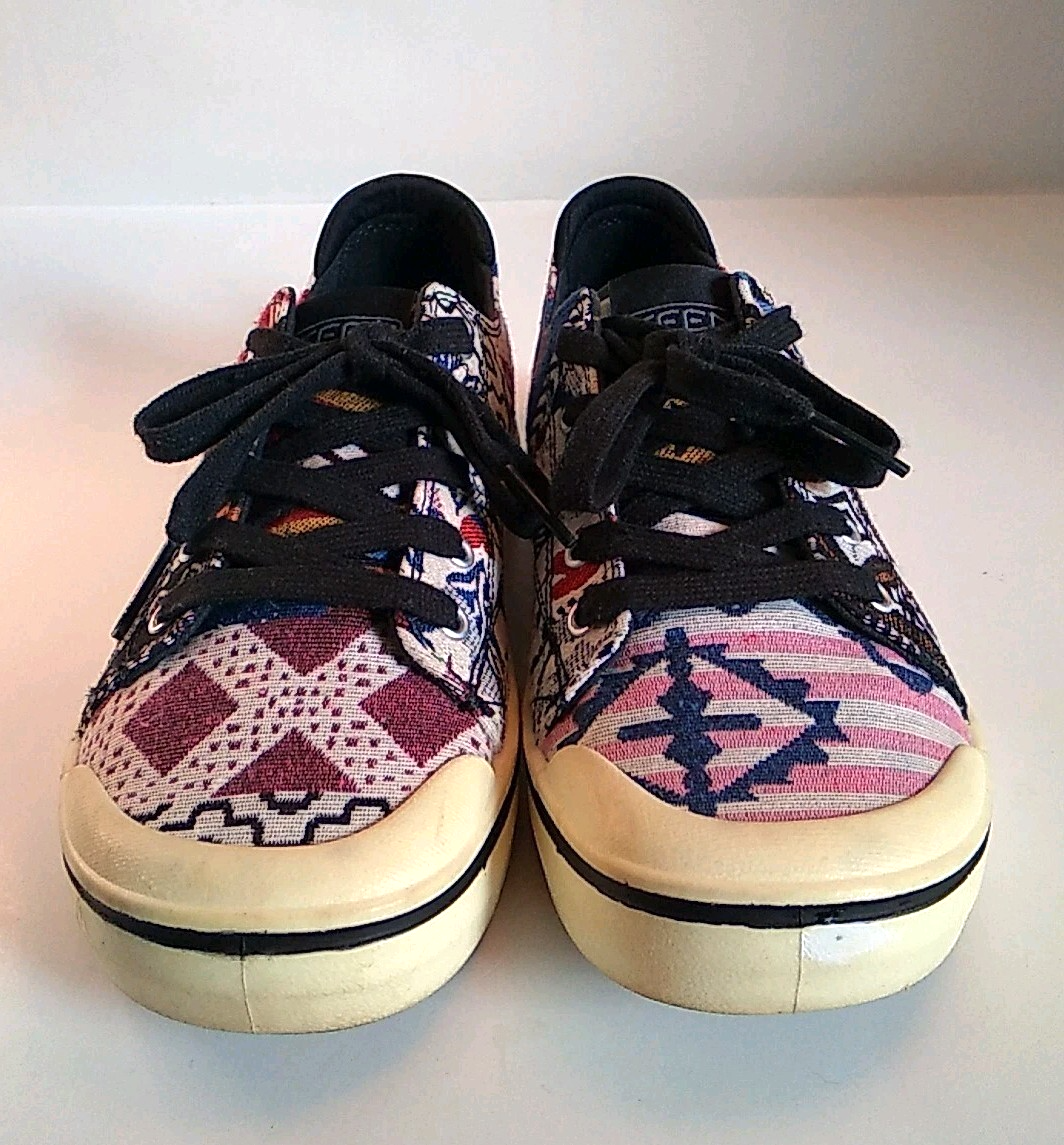 Keen Sneakers Elsa IV Donna 9.5 Scarpe Southwestern Aztec Tela Stringate
