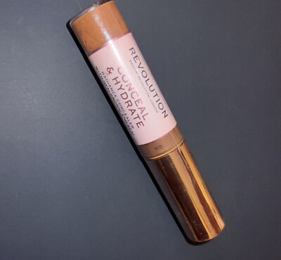 Revolution Makeup Revolution London Conceal & Hydrate Radiance Concealer C16