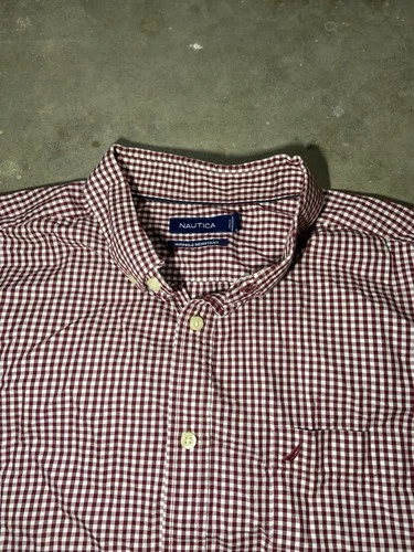 Nautica Wrinkle Resistant Shirt Men's XL Red Gingham Check Button Down image 2