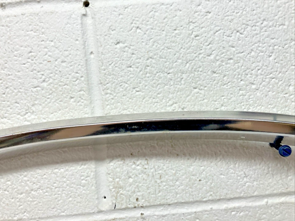 Guarnição de poço de roda traseira LH 9635122 1978-81 Chevy Chevelle Station Wagon (SR60) fabricante de equipamento original - Imagem 4 de 4