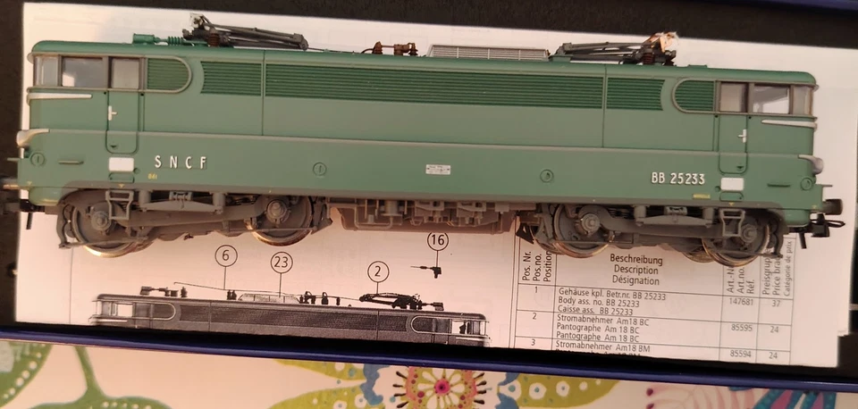  Locomotive électrique BB 25233, livrée d’origine, sound, Ep.IV  - Photo 4/4