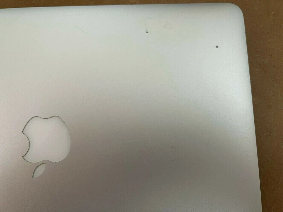 Apple MacBook Air 13" 2013 · i5 · 8GB · 251GB, photo 3 of 5