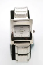 Decade Women Watch Stainless Steel Silver Stretch Water Res White Battery Quartz