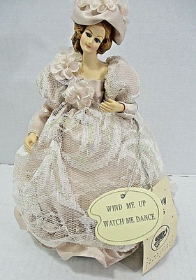 musical dancing doll