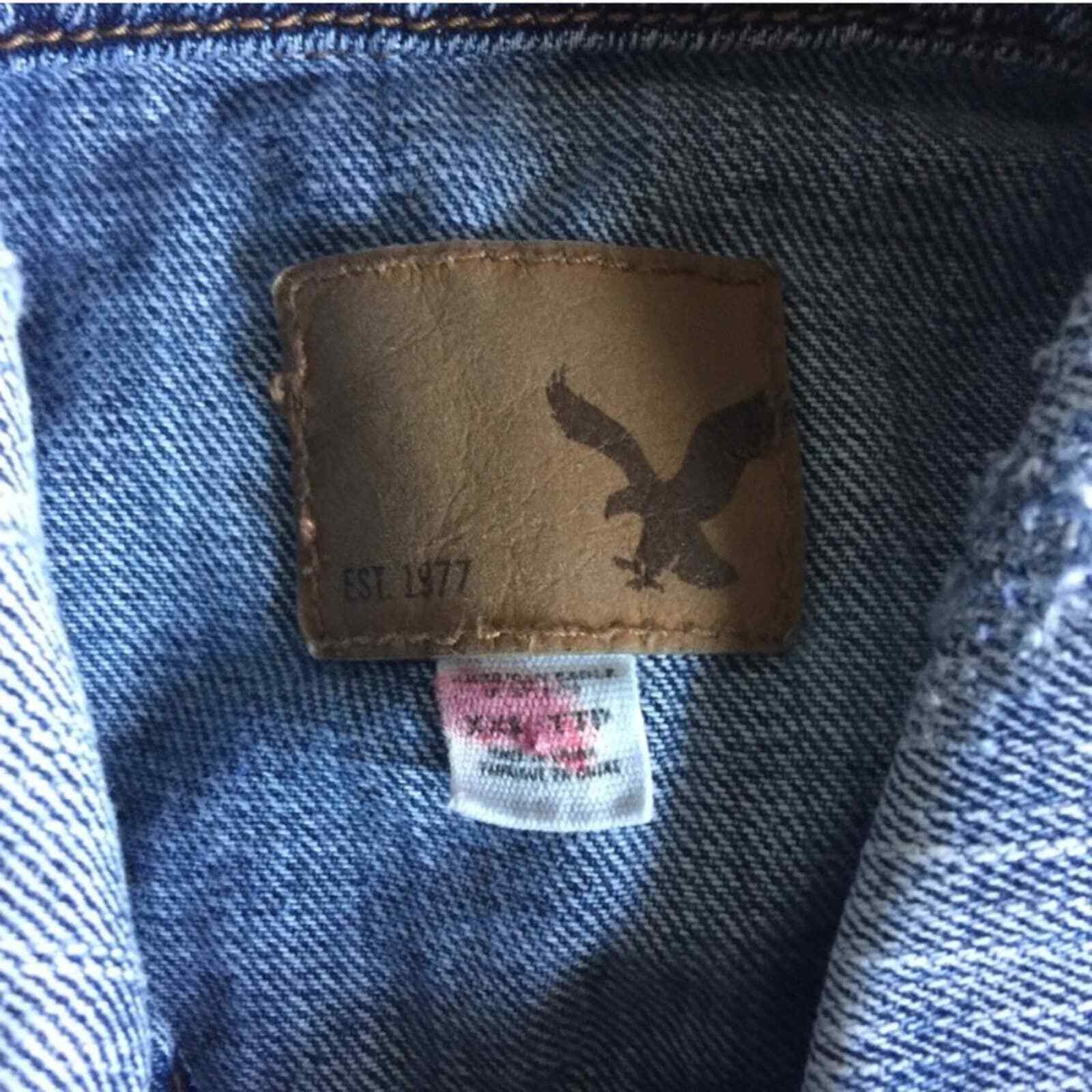 American Eagle Destroyed Denim Patch Vest - image 4