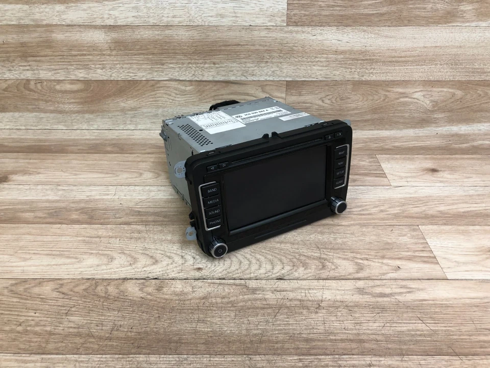 MONITOR DE TELA ESTÉREO RÁDIO NAVEGAÇÃO FRONTAL VOLKSWAGEN JETTA PASSAT CC FABRICANTE DE EQUIPAMENTO ORIGINAL - Imagem 2 de 4