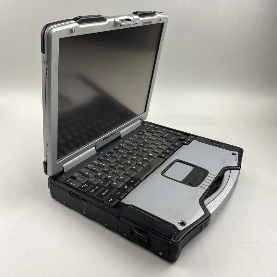 Panasonic Toughbook CF-29 Intel Pentium M 1,40 GHz 1 GB RAM 13,3" sin disco duro sin sistema operativo Foto 2 de 4