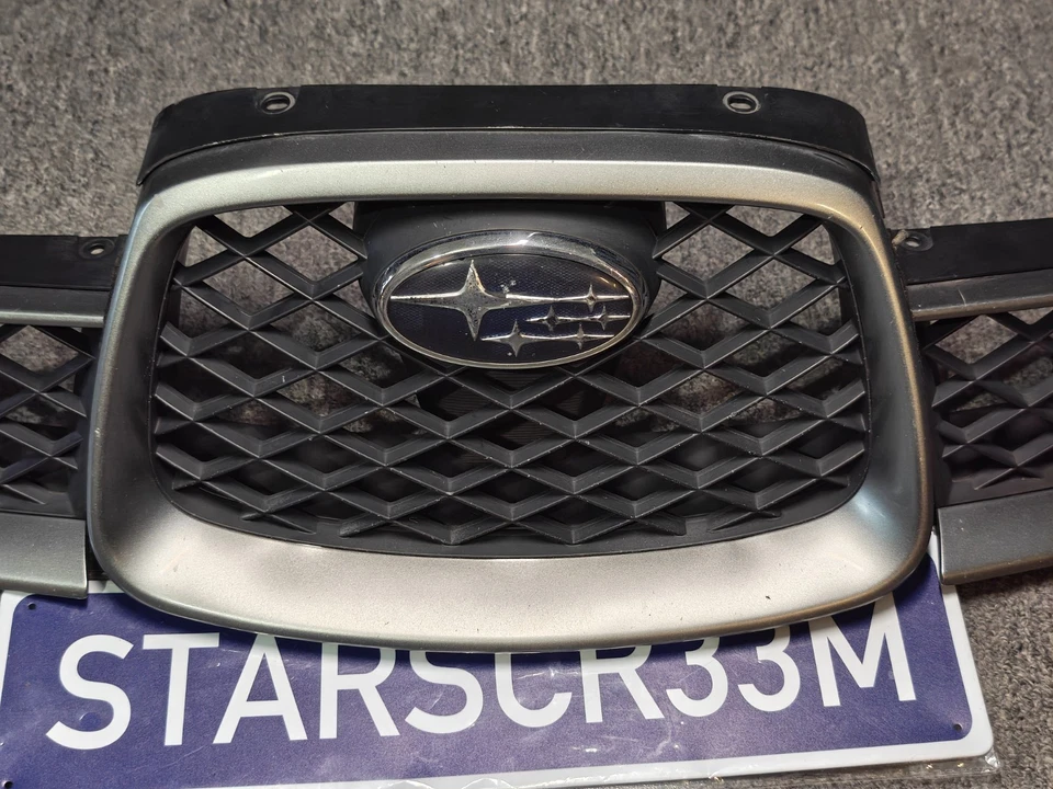 Juego de rejilla de parachoques delantero Subaru Impreza 2006-2007 acero gris metálico genuino Foto 2 de 4