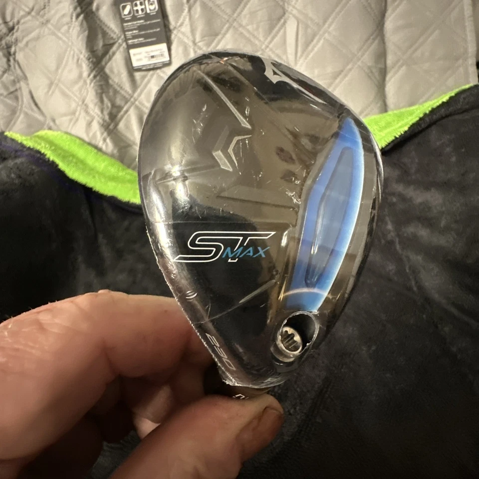 Brand New In Plastic Mizuno St Max 230 4 Hybrid Right handed, Head Only - Image 2 of 4