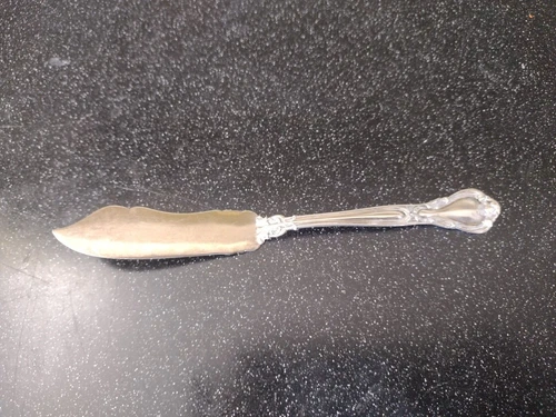 ANTIQUE 1920s STERLING SILVER GORHAM CHANTILLY BUTTER KNIFE SPREADER 6.75 INCH