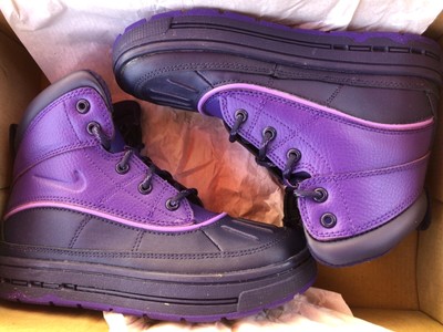 nike boots purple