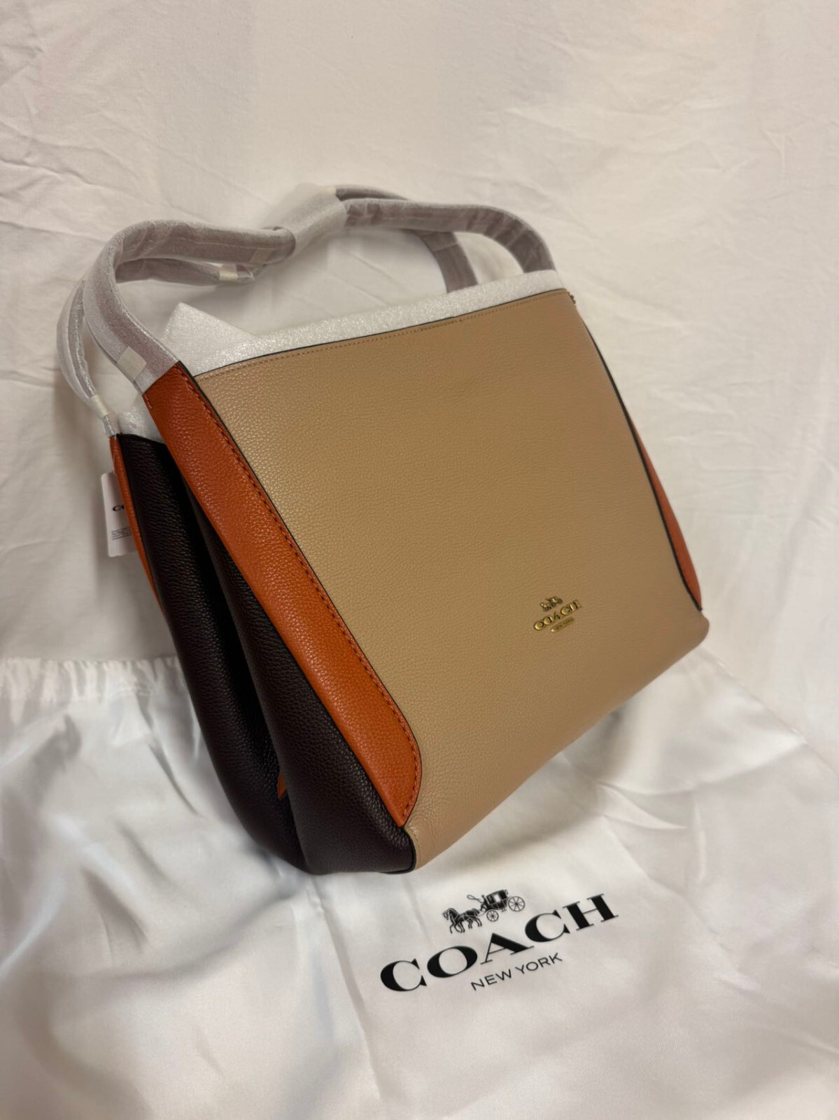COACH 76088 Hadley Hobo in Color Block B4 Taupe Ginger Multicolor Design
