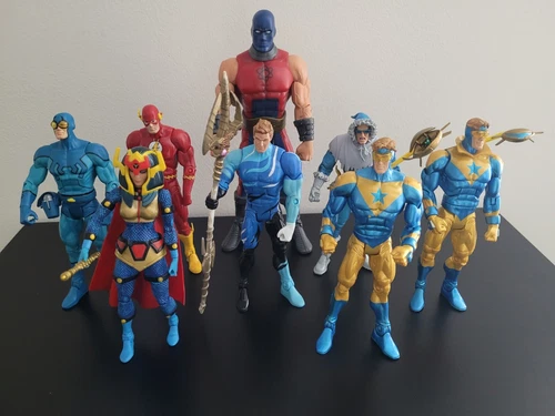 Mattel DC Universe Classics: Wave 7, Atom Smasher