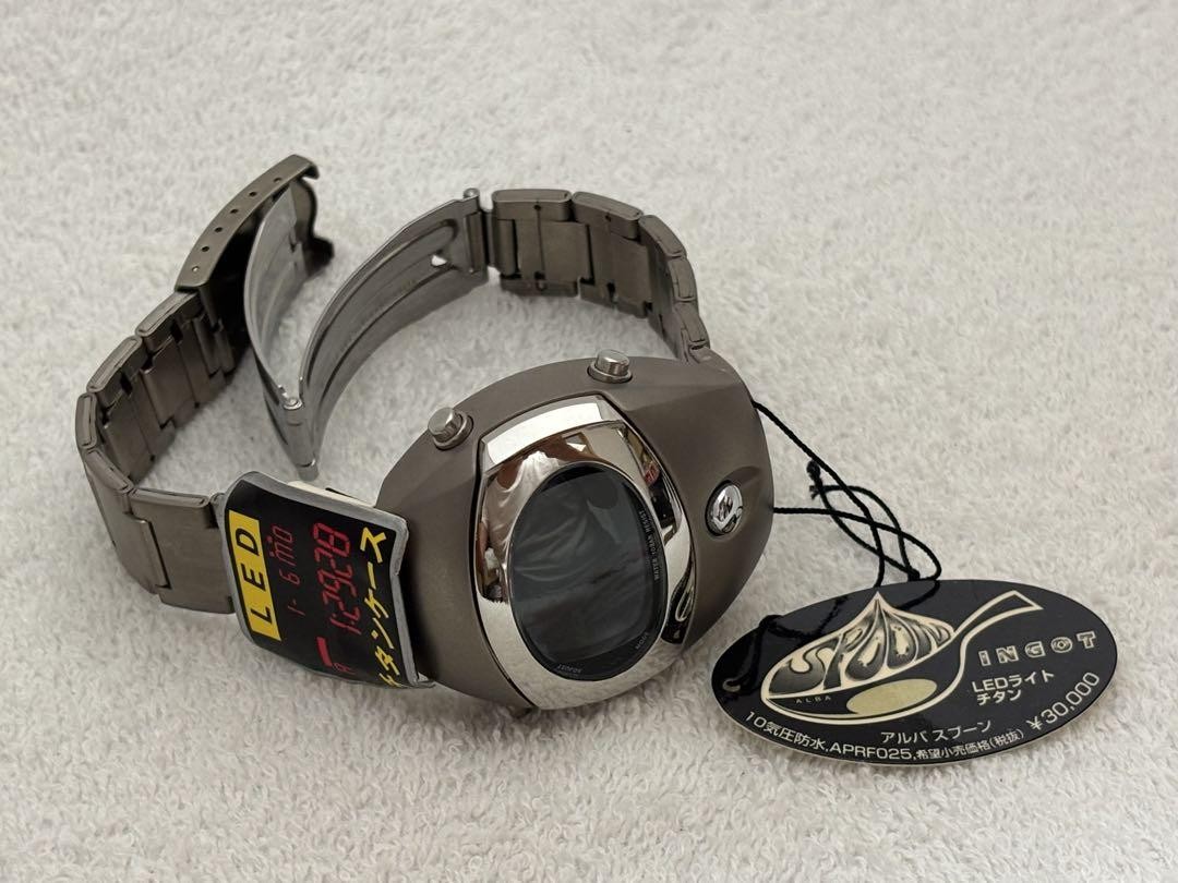 Seiko Alba Spoon Quartz W671-4040 Titanium Genuine Strap Mens