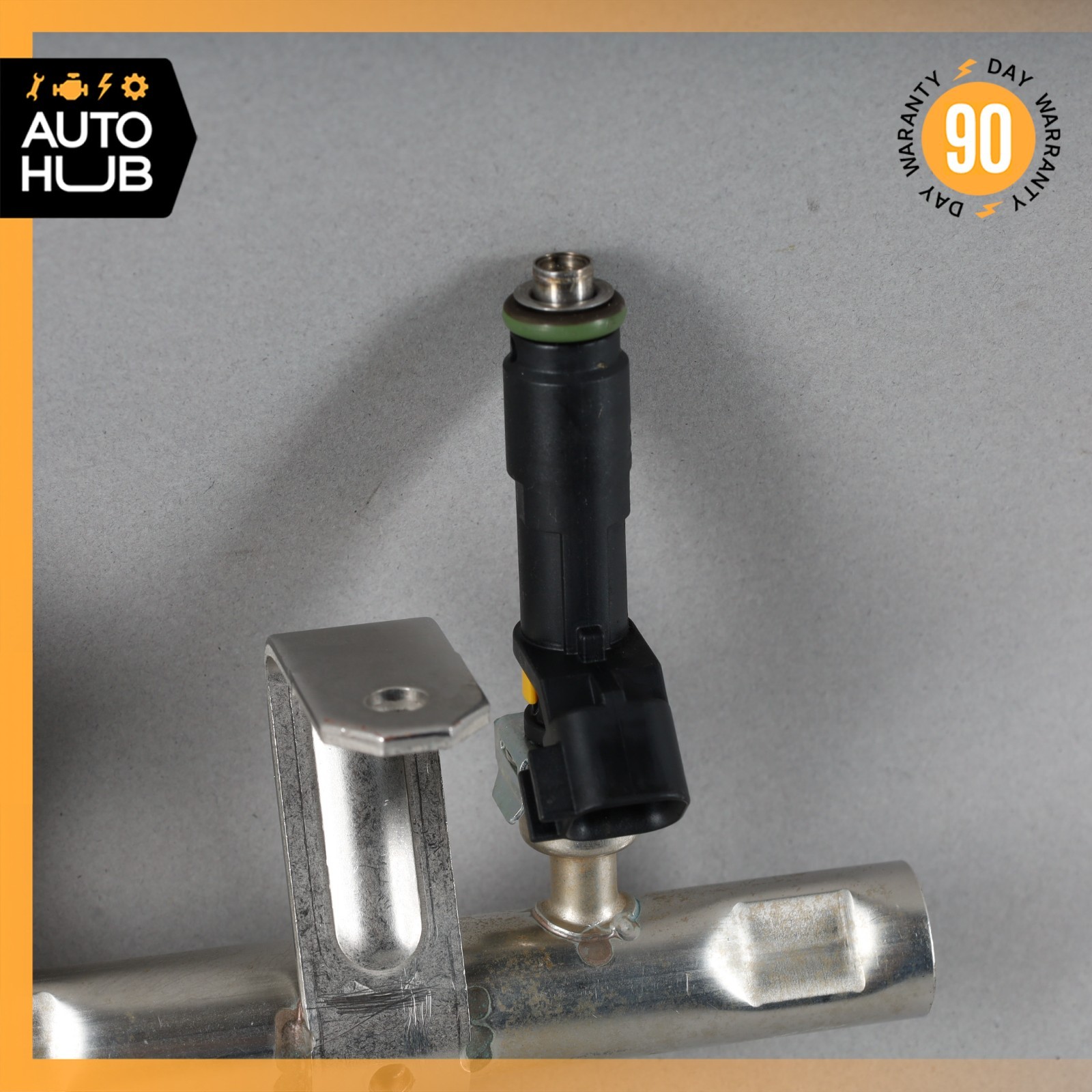 10-17 Aston Martin DB9 Rapide Right Side Fuel Injector Rail w/Injectors OEM