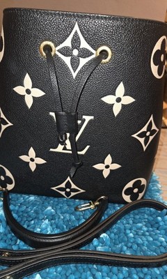 LV Monogram Empreinte MM Leder Schwarz/weiß inkl. Entrupy Echtheitszertifikat