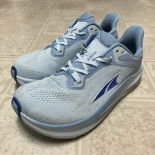 Altra Torin 8 Women’s Size US 9 Light Blue NO INSOLES