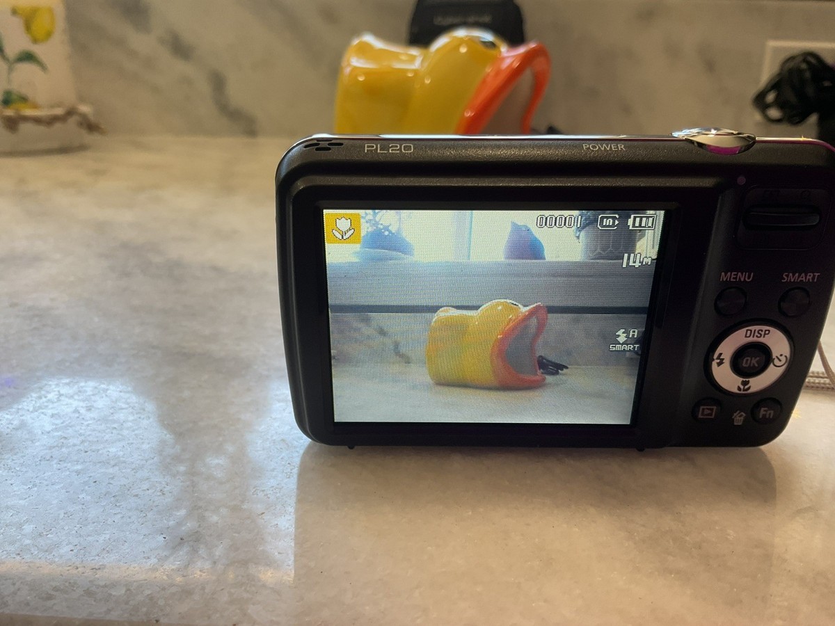 SAMSUNG サムスン　三星　デジカメ　VLUU PL20 SAMSUNG サムスン 三星 デジカメ VLUU PL20 SAMSUNG サムスン 三星