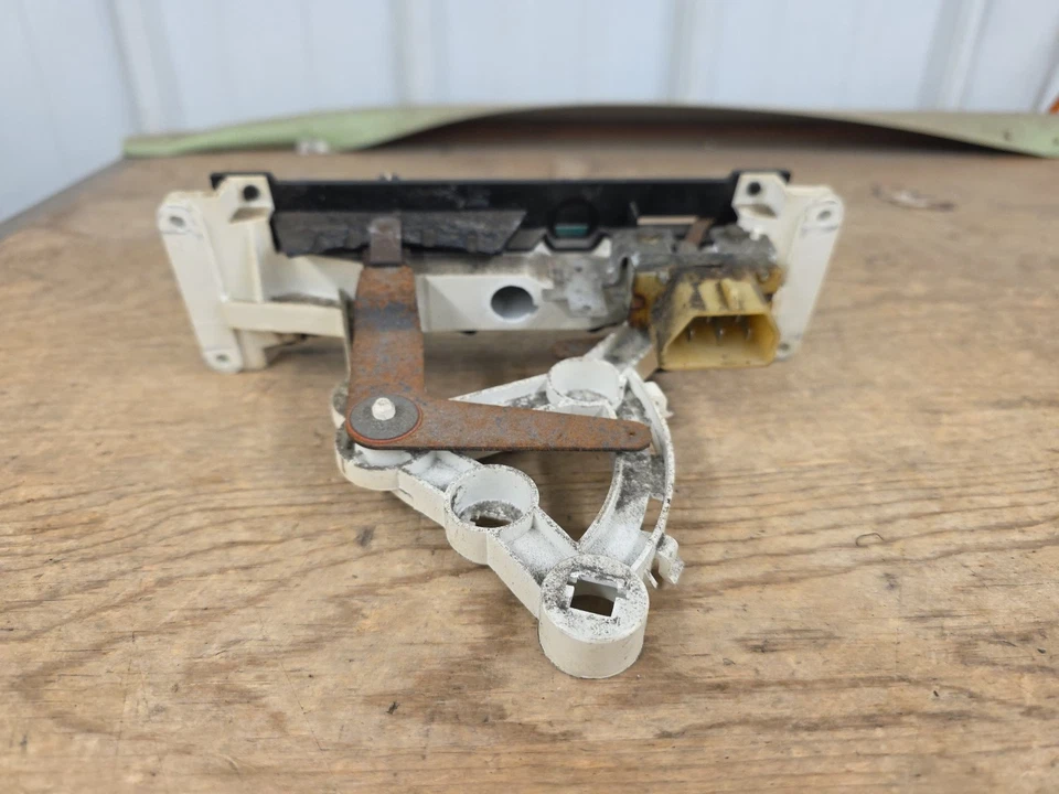 1983 - 1988 Ford Ranger Bronco II Heat Temp Climate Control Switch No A/C OEM - Image 4 of 4