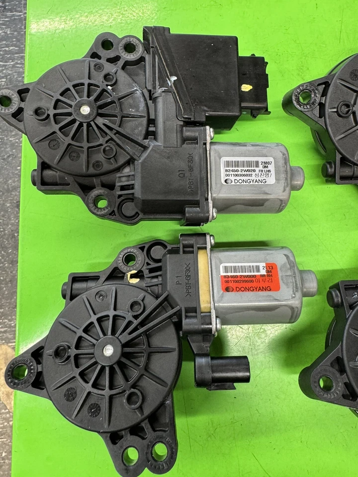 2013-2016 HYUNDAI SANTA FE GENUINE WINDOW MOTORS SET OF ALL 4 DOORS OEM - Image 2 of 4