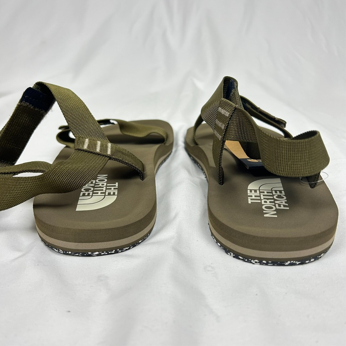 NWT THE NORTH FACE Men display picture 2