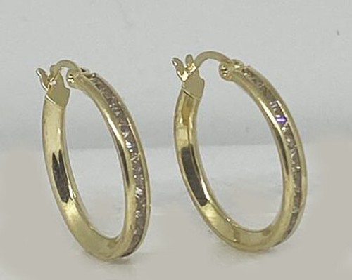 Boucles d'oreilles créoles femme en or jaune massif 14 carats avec bijoux CZ