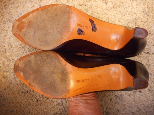 1980s Vtg Salvatore Ferragamo 2.5" Heel Womens Pumps Brown Gold 8 AAA Italy - Picture 10 of 12