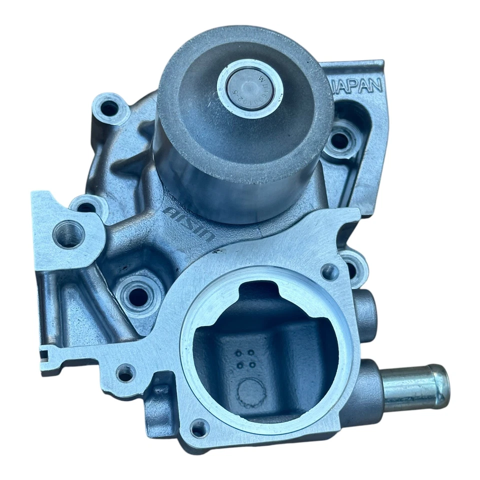 Bomba de agua del motor AISIN WPF-025 para 06-12 Subaru Forester Impreza Legacy Outback Foto 2 de 4