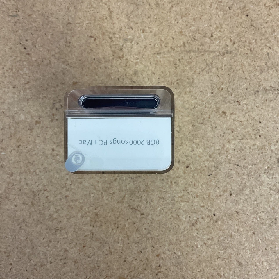 Apple iPod nano 2nd Generation Black (8 GB) Brand New Factory Sealed MA497LL/A - Image 4 of 4