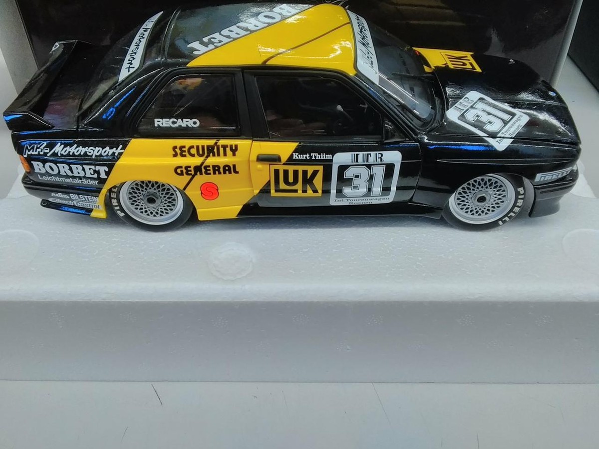 Minichamps BMW M3 DTM 1992 #31 Diecast Model Car 1:43 Scale