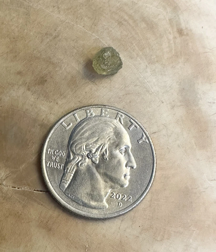 Natural Uncut Green Orange Montana Sapphire 2.35 CT Approx 7x6x6 mm - Image 4 of 4