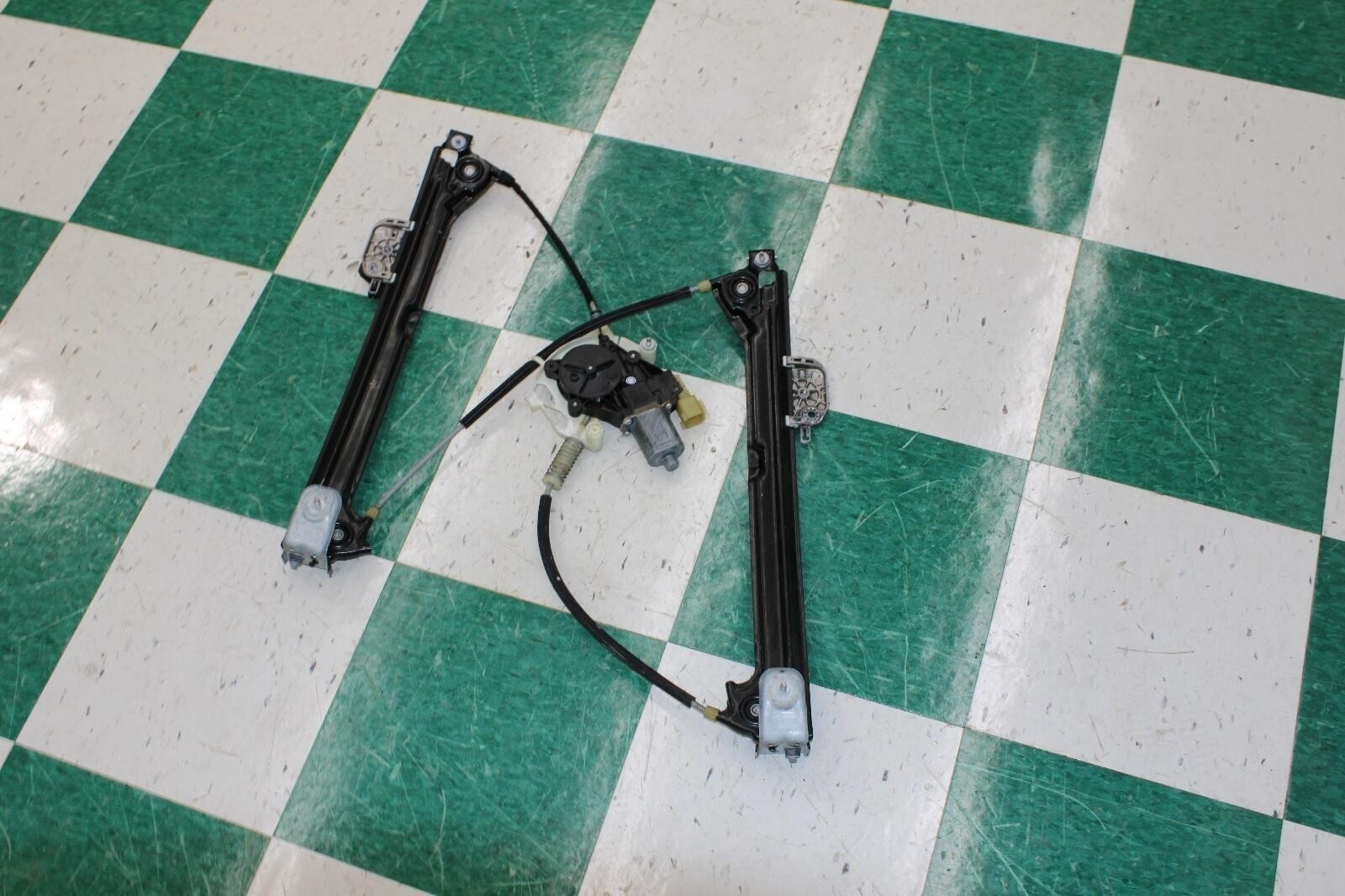 Maserati Ghibli 2014-2021 Front Left Power window motor