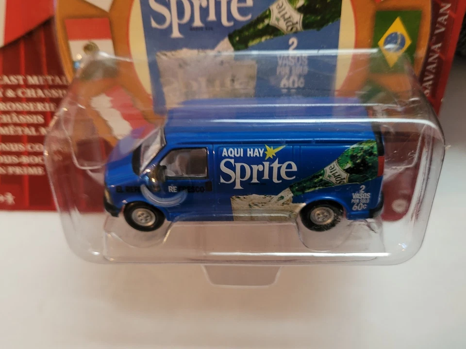Johnny lightning WL  COCA COLA INTERNATIONAL  SPRITE 1999 GMC 2500 SAVANA VAN - Image 3 of 4