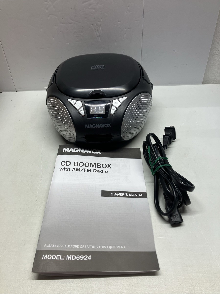 Magnavox MD6924 Portable CD Boombox AM/FM/CD-R/CD-W Black 3.5 aux