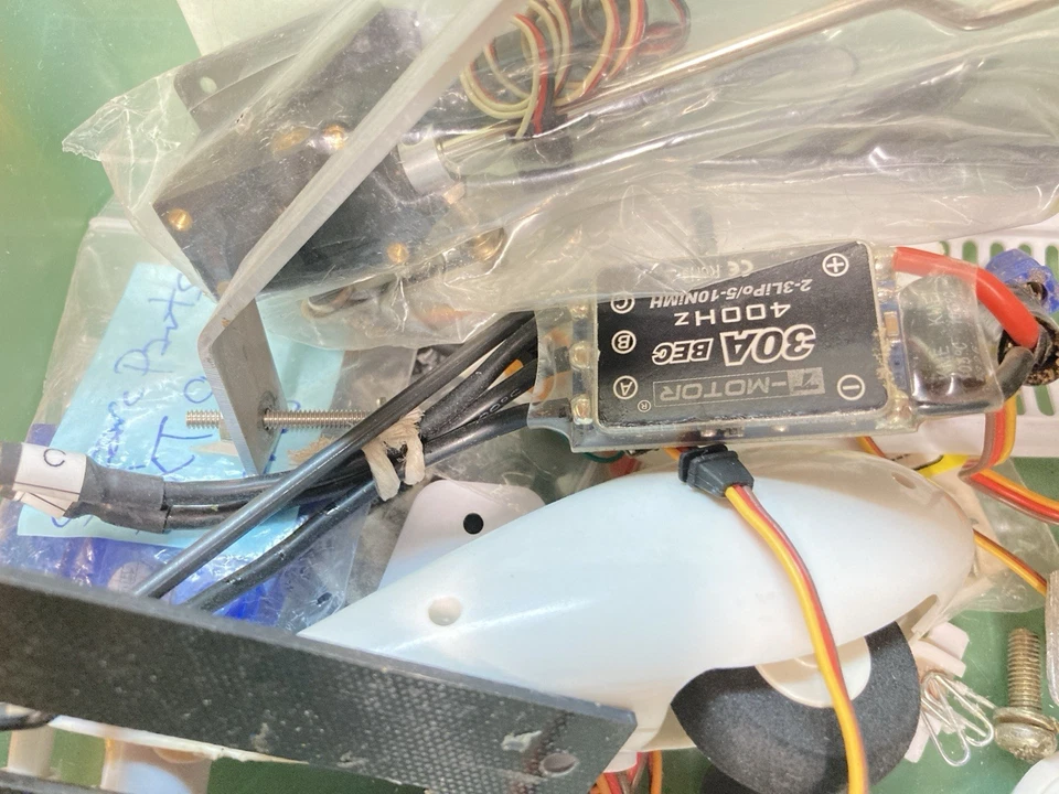 Lote de piezas RC motor probado funciona 30A ESC ruedas retráctiles ect (bañera no incluida) Foto 2 de 4